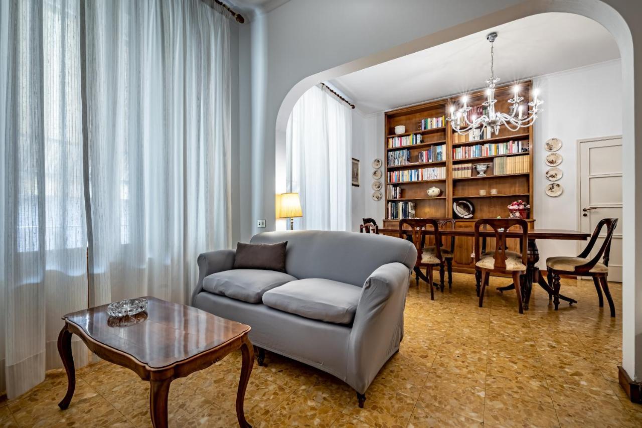 Yid Leopolda Few Minutes From Station Apartment Florenz